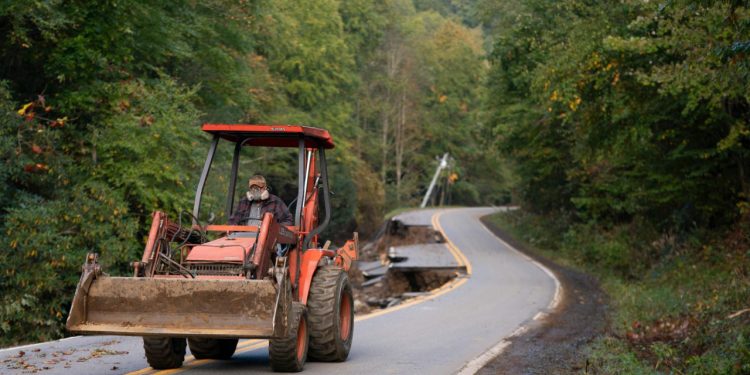 Auto Klub – ‘Okruženi smo budalama’: Pogledajte kako se vozač traktora osvetio vlasniku Golfa koji ga je blokirao