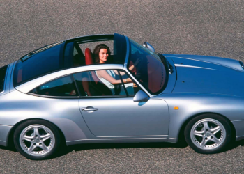 Auto Klub – Ona je najnesretnija vlasnica Porschea ikad: Odvezla svoj 911 na popravak, mehaničar joj ga vratio nakon 11 godina!