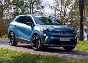 Auto Klub – Prostrani hibridni SUV za 29.690 eura: Na domaće tržište stigao Renault Symbioz