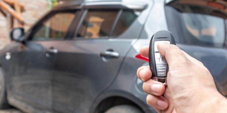 Auto Klub – Provjeravate li nekoliko puta jeste li zaključali automobil? Zašto to radimo objasnio je psiholog