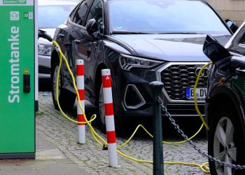 Auto Klub – Svjetlo na kraju tunela: Oporavlja li se tržište električnih auta?