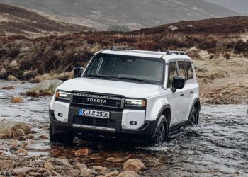 Auto Klub – U domaće salone Toyote stigao je novi model kultnog terenca Land Cruiser, ovo su cijene