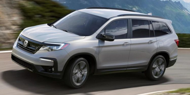 Auto Klub – Vozaču Honda odjednom ubrzala na 190 km/h, evo što je poduzela policija da ga uspori i zaustavi