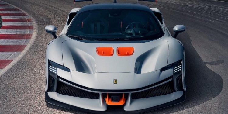 Auto Klub – Zlatan Ibrahimović si za svaki rođendan pokloni Ferrari: Pogledajte što je ovaj put odabrao