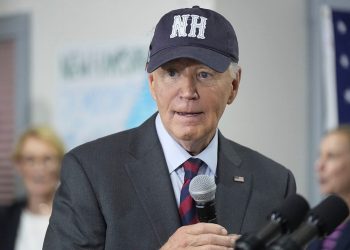 Biden poziva Trumpa da se politički zatvori