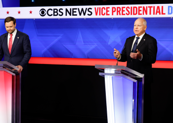 Biračko povjerenstvo reagiralo na Vanceov sukob s moderatorima debate, isključen mikrofon: ‘Provjeravate me činjenice’