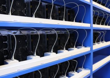 Bitcoin (BTC) Miner HIVE Digital (HIVE) Očekuje se da će udvostručiti svoj hashrate u nadolazećoj godini, započeti s prekomjernom težinom: Cantor