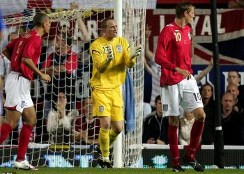 Bivša zvijezda Liverpoola sprema se za svoju jedinu reprezentaciju Engleske 20 GODINA nakon što je debitirao za Tri lava nakon što je FA konačno ispravio rijetku pogrešku