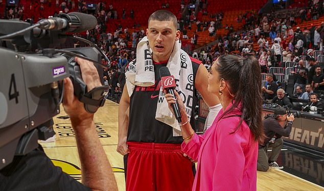 Brutalna tučnjava navijača na tribinama na NBA utakmici odvratila igračev intervju nakon utakmice: ‘Ovo je ludo’