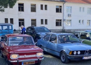 ĆIRINOM TRASOM Oldtimerom od Mostara, preko Čapljine do Neuma