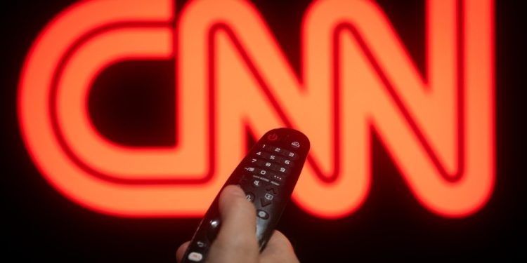 CNN zabranio gostovanje zbog komentara ‘eksplozivnog dojavljivača’ uživo u eteru — RT World News