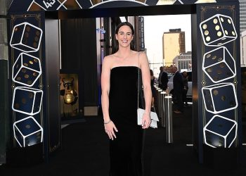 Caitlin Clark oduševljava zajedno s dečkom Connorom McCafferyjem i NBA zvijezdom Tyreseom Haliburtonom na humanitarnoj gali Pacersa