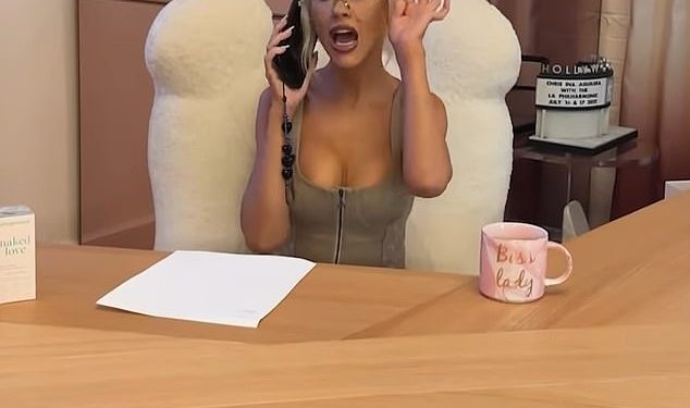 Christina Aguilera pokazuje dramatičan gubitak težine kako bi kanalizirala ‘šeficu’ u dotjeranom izgledu