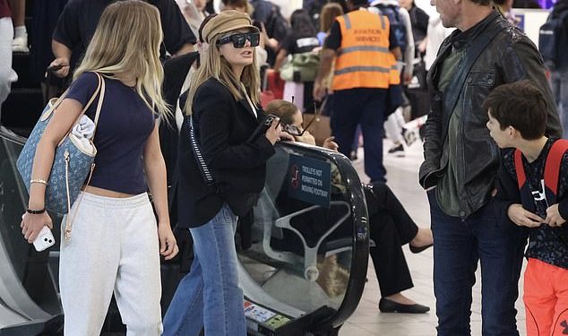 Čini se da Natalie Bassingthwaighte i bivši suprug Cameron McGlinchey imaju napetu razmjenu riječi dok su se nakon razlaza ponovno susreli u zračnoj luci Sydney