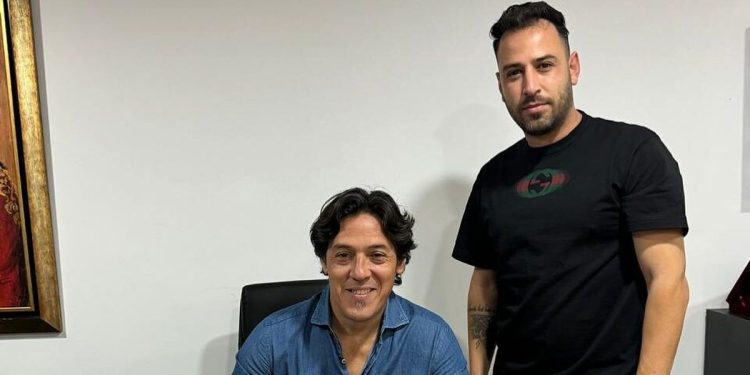 Cipar, Camoranesi je novi trener Karmiotisse