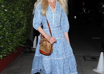 Claudia Schiffer pokazuje svoj boho stil dok ona i suprug Matthew Vaughn uživaju na spoju u LA-u