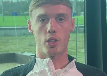 Cole Palmer bira iznenađujuće ime u svom timu iz snova petorica, uz Erlinga Haalanda, Thiaga Silvu i Kevina De Bruynea