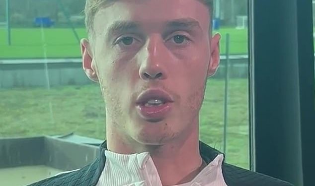 Cole Palmer bira iznenađujuće ime u svom timu iz snova petorica, uz Erlinga Haalanda, Thiaga Silvu i Kevina De Bruynea