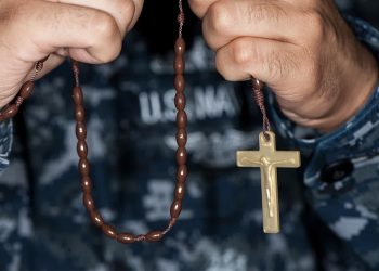 Čudo krunice potreslo svijet: Ovako izgleda revolucija naroda koja je srušila vlast