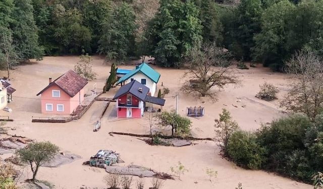 DEVASTACIJA RIJEKE U KONJICU ‘Klizišta su rezultat radova na izgradnji mini hidroelektrane’