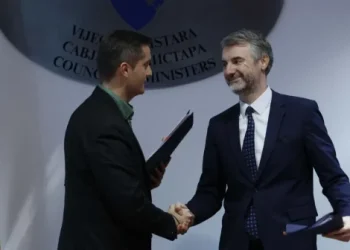 DIGITALIZACIJA JAVNIH SERVISA BiH Potpisan ugovor o nabavci opreme sa zagrebačkom i banjolučkom tvrtkom