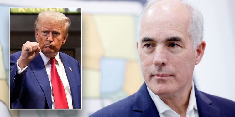 Demokrat ‘Plavog zida’ slaže se s Trumpom u novom obraćanju biračima prije izbora