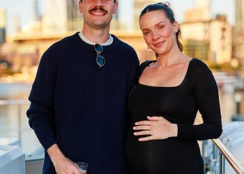 Dječak je! Zvijezda AFL-a Zac Williams i supruga Rachel dočekali su drugo dijete i otkrili njegovo vrlo poznato ime