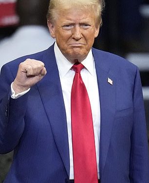 Donalda Trumpa ‘ovaj će tjedan intervjuirati The Undertaker’ u šokantnom pojavljivanju u podcastu legende WWE-a