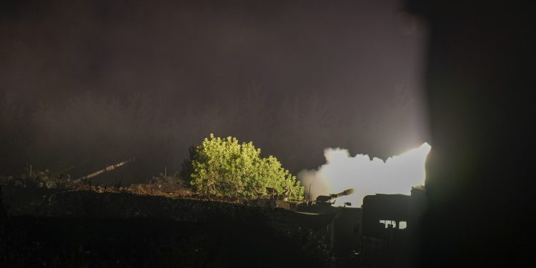 Eksplozije blizu libanonskog parlamenta, Kina poziva na hitnu akciju