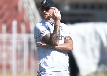 Engleska se mora pozabaviti svojim problemima brisanjem repa – trčanja u nižem rangu koštaju ih i Ben Stokes treba pomoć onih oko sebe, piše NASSER HUSSAIN