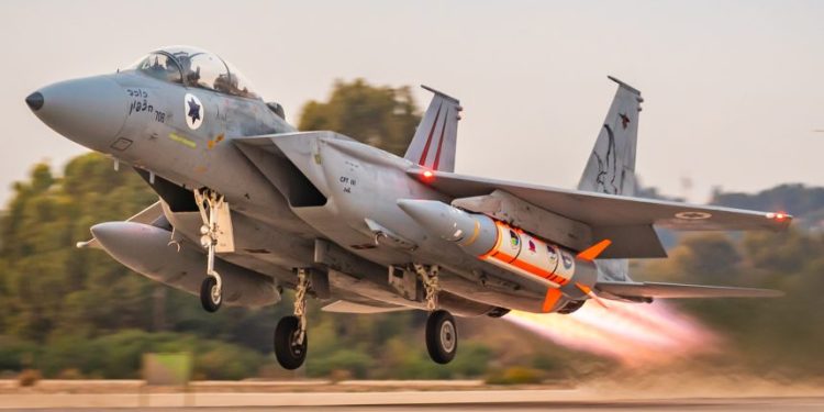 FBI pokrenuo istragu o procurjelim dokumentima o izraelskom napadu na Iran