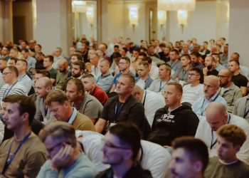 FOTO Stotine muškaraca u Zagrebu, izvanredni prizori obišli Hrvatsku: ‘Susreli smo Boga Oca’