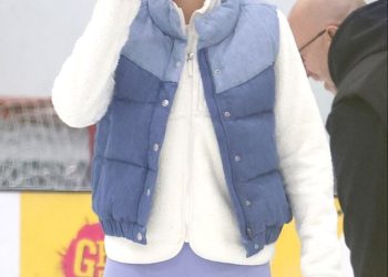 Ferne McCann can’t contain her laughter as she shows off her skating skills for the first time at Dancing On Ice training