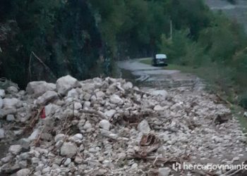 GRABOVICA ODSJEČENA Mještani se žale kako ih danima nitko ne primjećuje