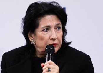 Gruzijski prozapadni predsjednik poziva na masovne ulične prosvjede — RT Rusija i bivši Sovjetski Savez