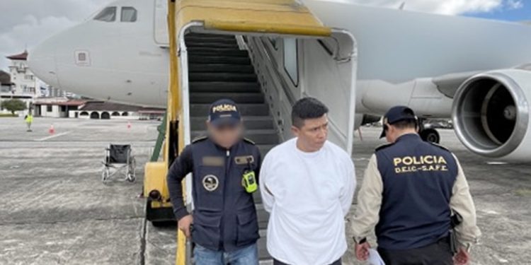 Gvatemalski migrant tražen zbog zlostavljanja djece, nasilja nad ženama, zlouporabe ovlasti izbačen iz SAD-a: ICE