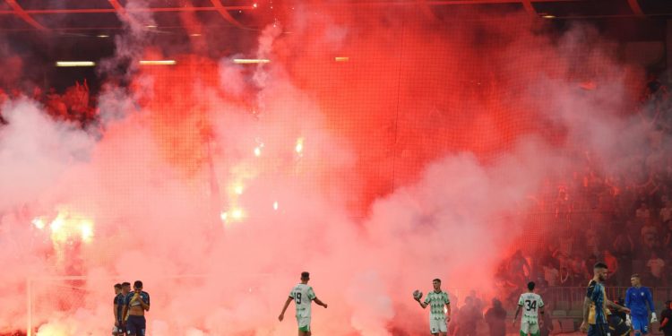 HNS osudio divljaštvo Armade i skandiranje Livaji: ‘Rijeku čeka drastična kazna Uefe…‘