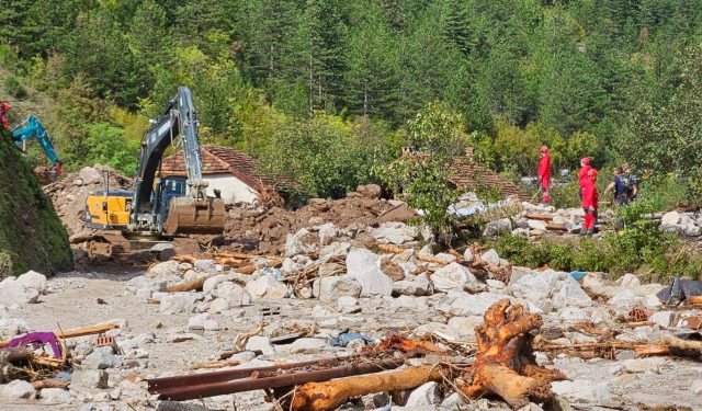 HRVATSKA BISKUPSKA KONFERECIJA Putem Caritasa pogođenima od poplava uplatili 100.000 eura