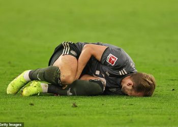 Harry Kane se suočava s kasnim testom spremnosti uoči večerašnjeg okršaja Lige prvaka s Aston Villom… nakon što je zvijezda Bayern Münchena odšepala zbog ozljede gležnja u Bundesligi prošlog vikenda