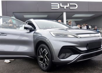 Hoće li Kinezi pokopati europsku auto industriju? Postoji velika opasnost od gubitka poznatih proizvođača