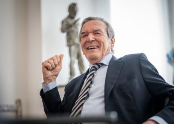 Izbjegnuta bivša njemačka kancelarka ponovno dobrodošla u stranku – novi čelnik — RT World News