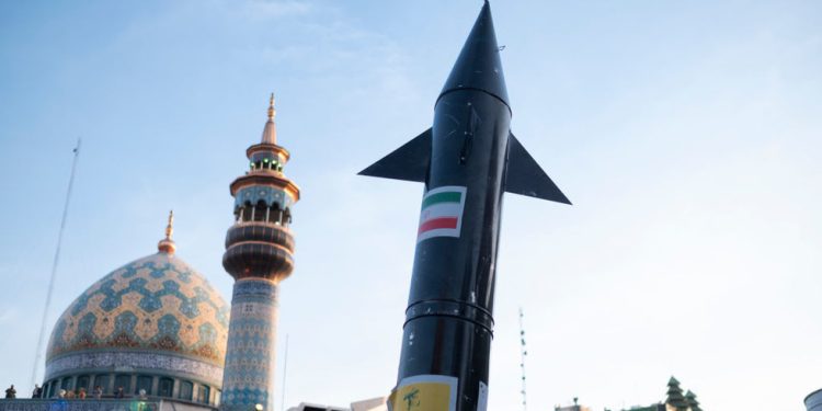 Izrael napao hipersoničnim projektilima – Iran – RT World News