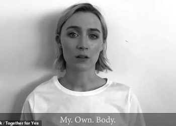 Je li Saoirse Ronan najotvorenija zvijezda Hollywooda? Što je glumica rekla o Trumpovim ‘barbarskim’ zakonima o oružju i pobačaju – i zašto se boji upucanja u kinu u SAD-u