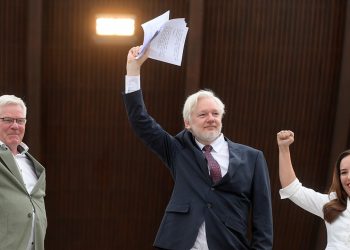 Julian Assange iz WikiLeaksa kaže da je priznao ‘krivicu za novinarstvo’ kako bi bio oslobođen
