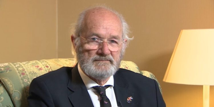 Julian ne bi preživio bez nagodbe o priznanju krivnje – Assangeov otac za RT — RT World News