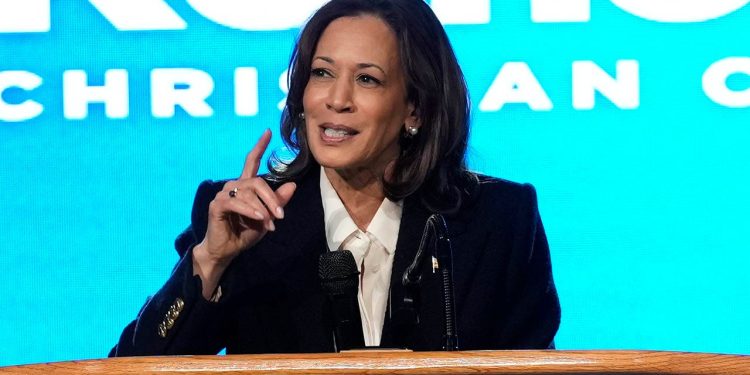 Kamala Harris optužena za plagiranje knjige iz 2009. o tome da je ‘pametna u kriminalu’