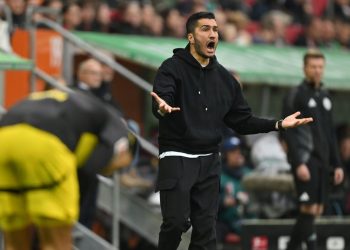Katastrofa Borussije Dortmund, Sahin ispustio paru: “Primamo neugodne golove!”