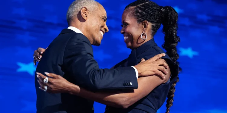 Ključno vrijeme: Harris će se sljedeći tjedan udružiti s Barackom i Michelle Obama na ključnim bojištima