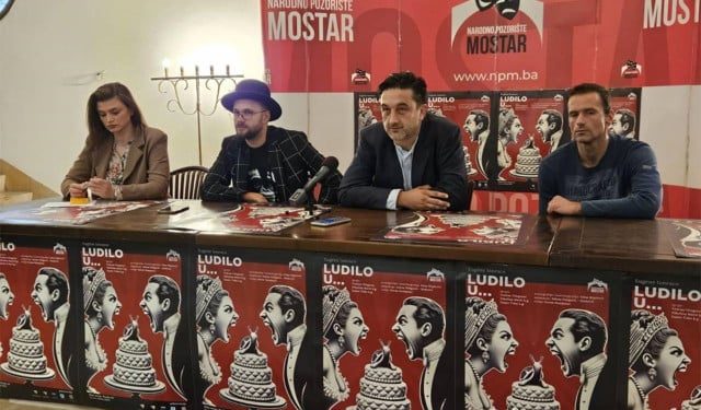 LUDILO U MOSTARU Bit će zanimljivo vidjeti kakav će dojam predstava ostaviti na publiku