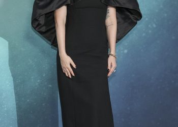 Lady Gaga prikazuje lik Harley Quinn na premijeri filma Joker: Folie à Deux u Los Angelesu